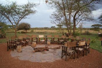 Robanda Tented Camp ภายนอก รูปภาพ
